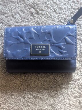 Fossil Navy Leather Wallet